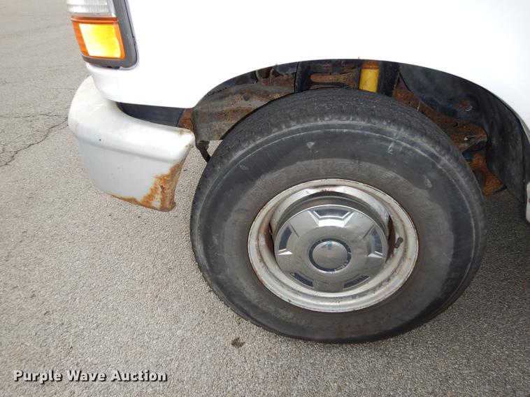 image for item DA1367 1995 Ford F350  XL Super Duty Crew Cab utility bed truck