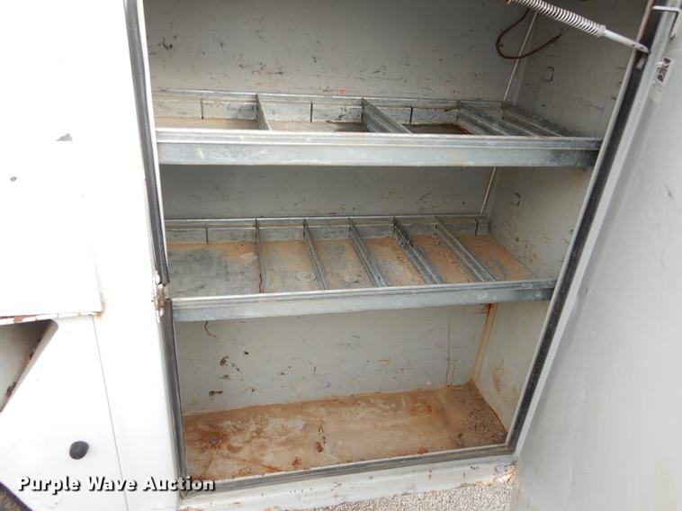 image for item DA1367 1995 Ford F350  XL Super Duty Crew Cab utility bed truck