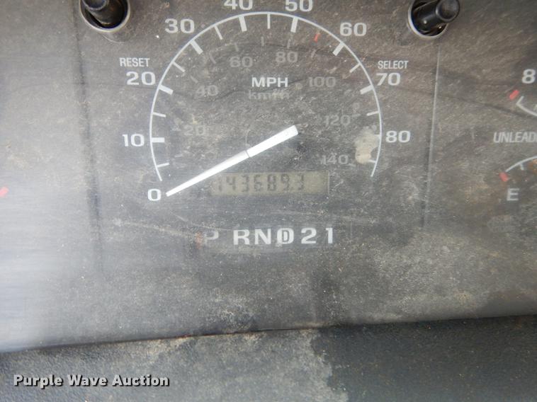 image for item DA1369 1995 Ford F250 XL utility bed pickup truck