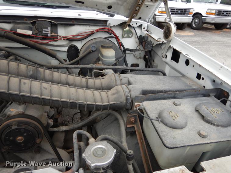 image for item DA1369 1995 Ford F250 XL utility bed pickup truck