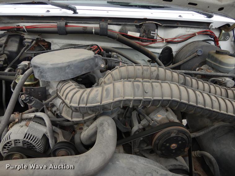 image for item DA1369 1995 Ford F250 XL utility bed pickup truck