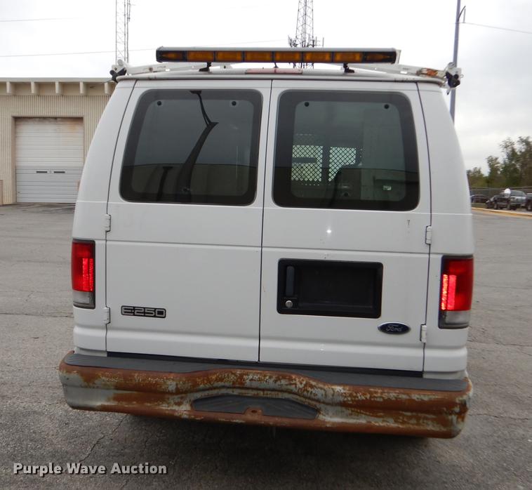 image for item DA1371 2001 Ford Econoline E250 van