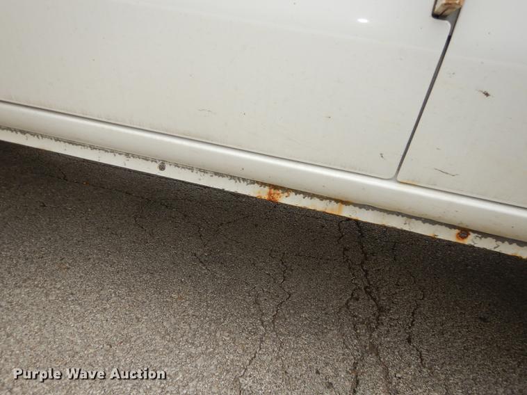 image for item DA1371 2001 Ford Econoline E250 van