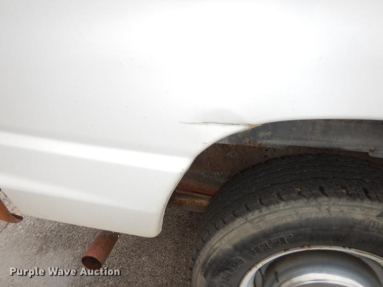 image for item DA1371 2001 Ford Econoline E250 van