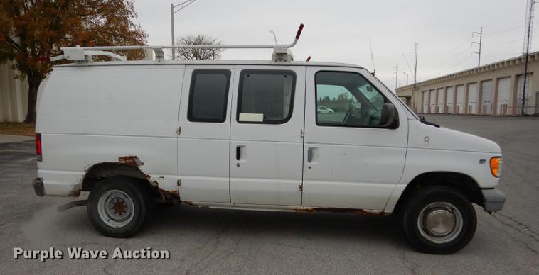 image for item DA1372 1998 Ford Econoline  E250 van