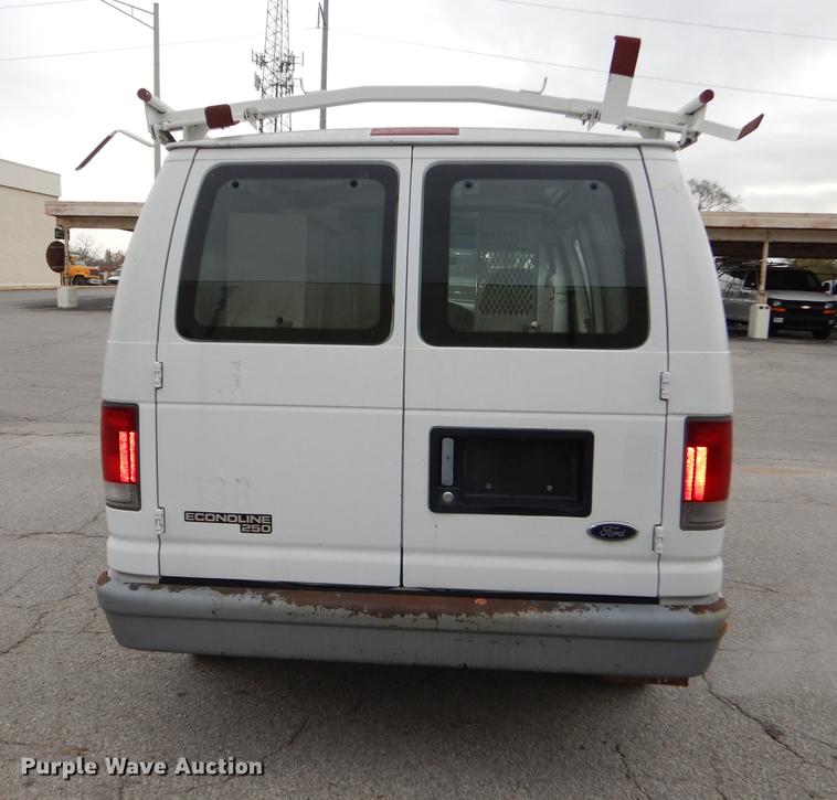 image for item DA1372 1998 Ford Econoline  E250 van