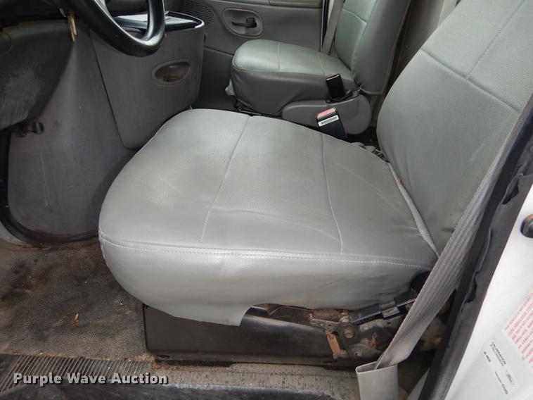 image for item DA1372 1998 Ford Econoline  E250 van