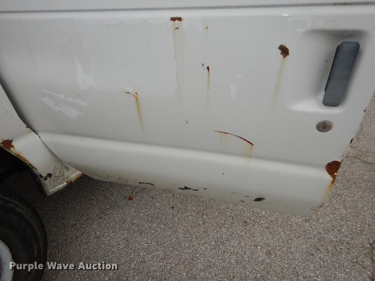 image for item DA1372 1998 Ford Econoline  E250 van
