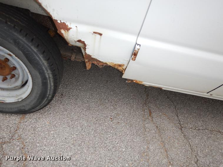 image for item DA1372 1998 Ford Econoline  E250 van