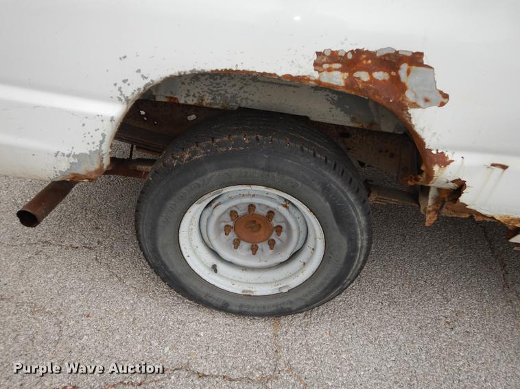 image for item DA1372 1998 Ford Econoline  E250 van