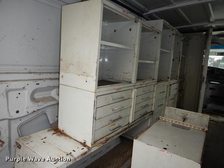 image for item DA1372 1998 Ford Econoline  E250 van