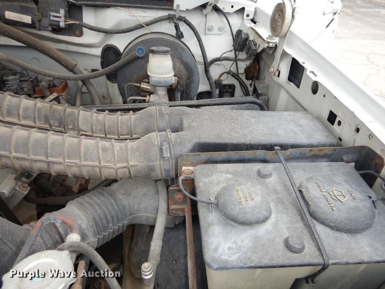 image for item DA1373 1995 Ford F250 Super Duty utility bed truck