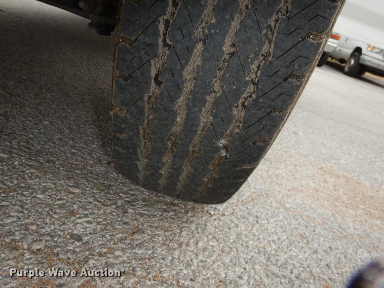 image for item DA1374 1995 Ford F350 Super Duty Crew Cab pickup truck