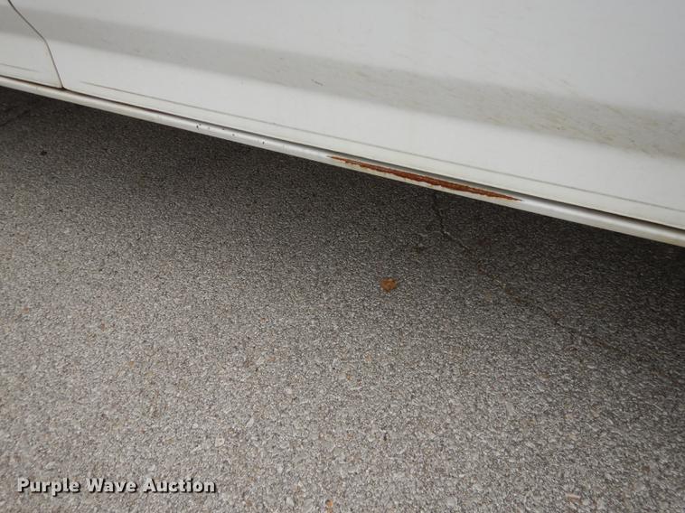 image for item DA1374 1995 Ford F350 Super Duty Crew Cab pickup truck