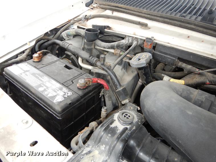 image for item DA1375 2001 Ford Econoline E250 van