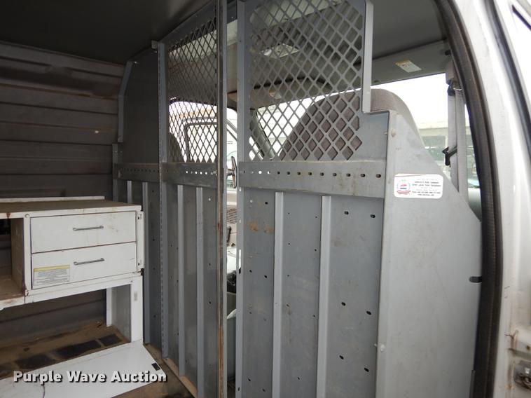 image for item DA1375 2001 Ford Econoline E250 van