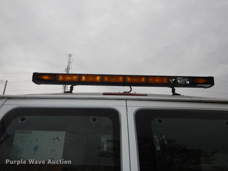 image for item DA1375 2001 Ford Econoline E250 van