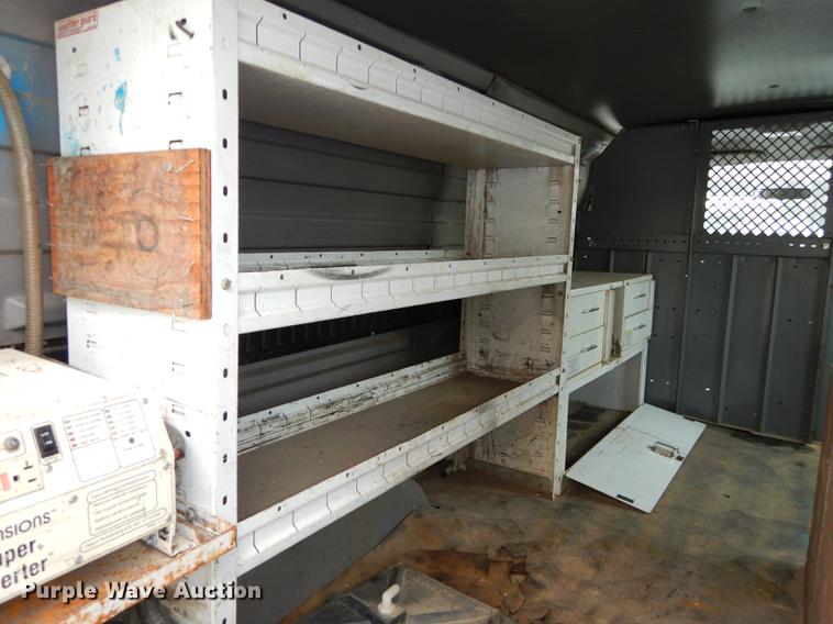 image for item DA1375 2001 Ford Econoline E250 van