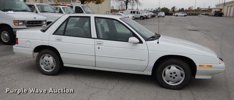 image for item DA1376 1995 Chevrolet Corsica