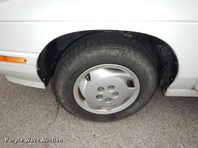 image for item DA1376 1995 Chevrolet Corsica