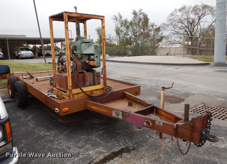 image for item DA1378 1973 Reids M6 equipment trailer