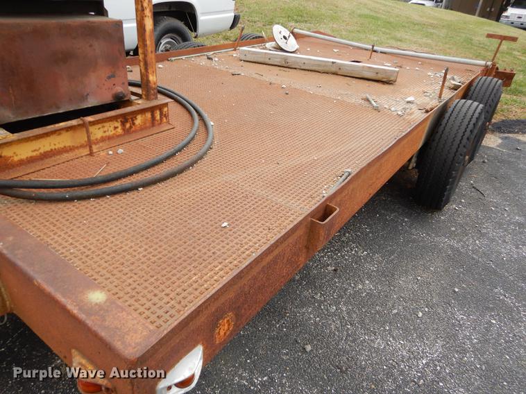 image for item DA1378 1973 Reids M6 equipment trailer