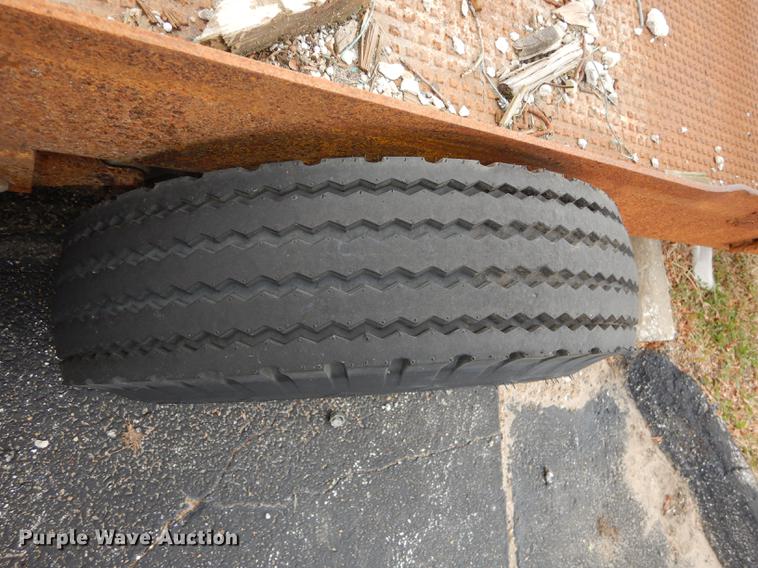 image for item DA1378 1973 Reids M6 equipment trailer