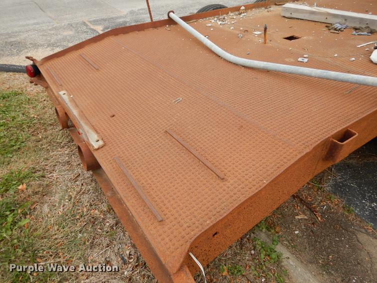 image for item DA1378 1973 Reids M6 equipment trailer