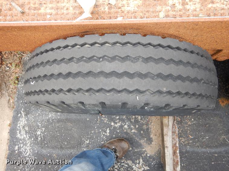 image for item DA1378 1973 Reids M6 equipment trailer