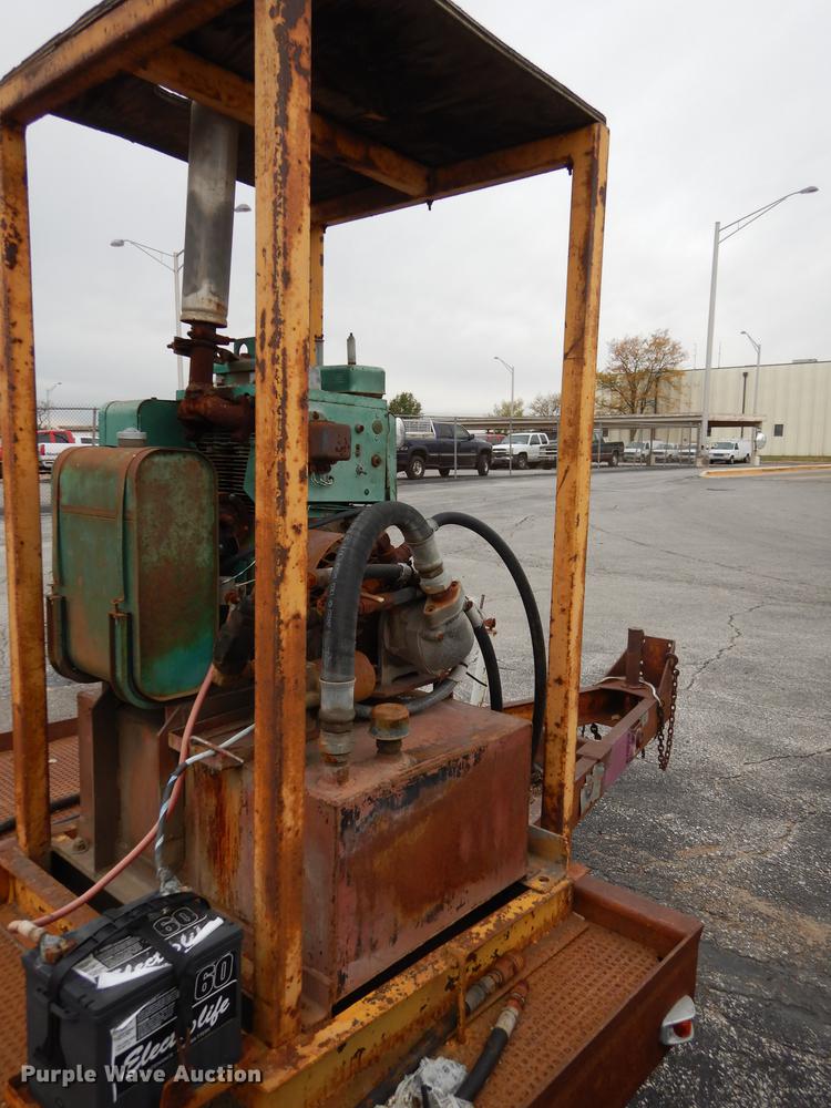 image for item DA1378 1973 Reids M6 equipment trailer