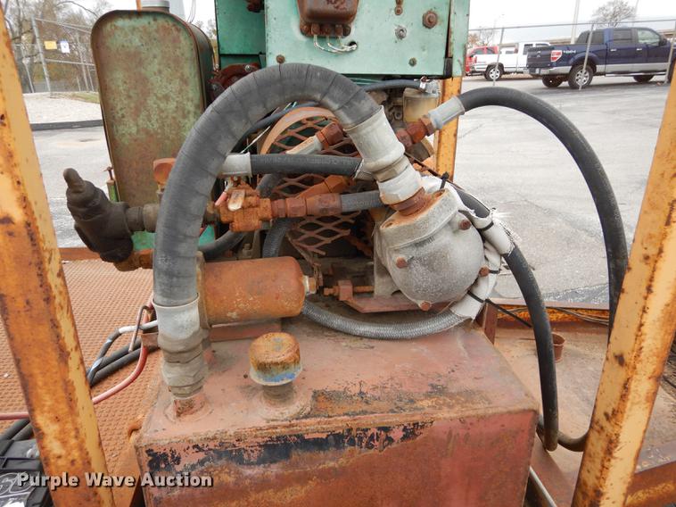 image for item DA1378 1973 Reids M6 equipment trailer