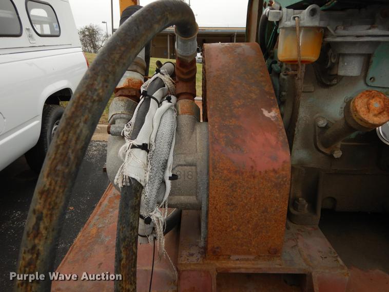 image for item DA1378 1973 Reids M6 equipment trailer