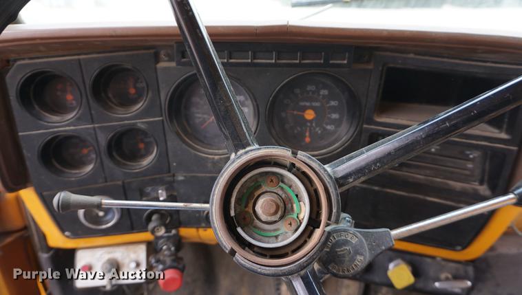 image for item DA1380 1989 Chevrolet Kodiak dump truck