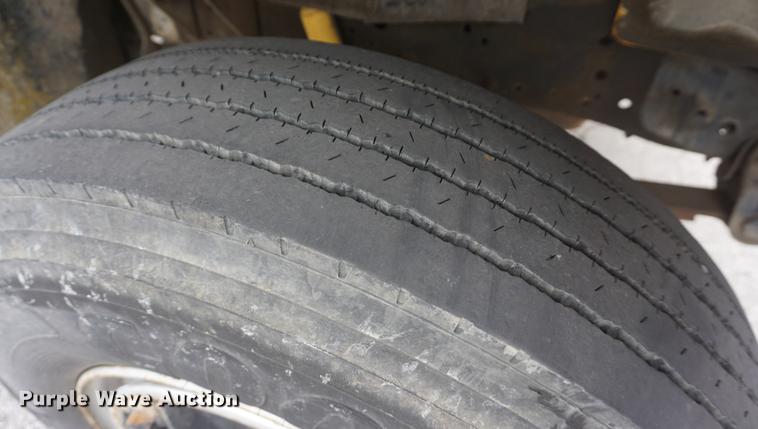 image for item DA1380 1989 Chevrolet Kodiak dump truck