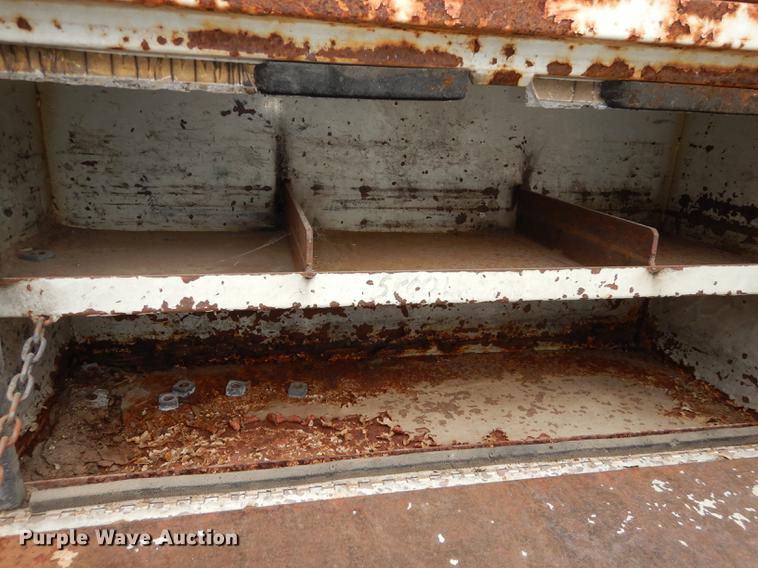 image for item DA1381 1990 Butler BC2012T utility trailer