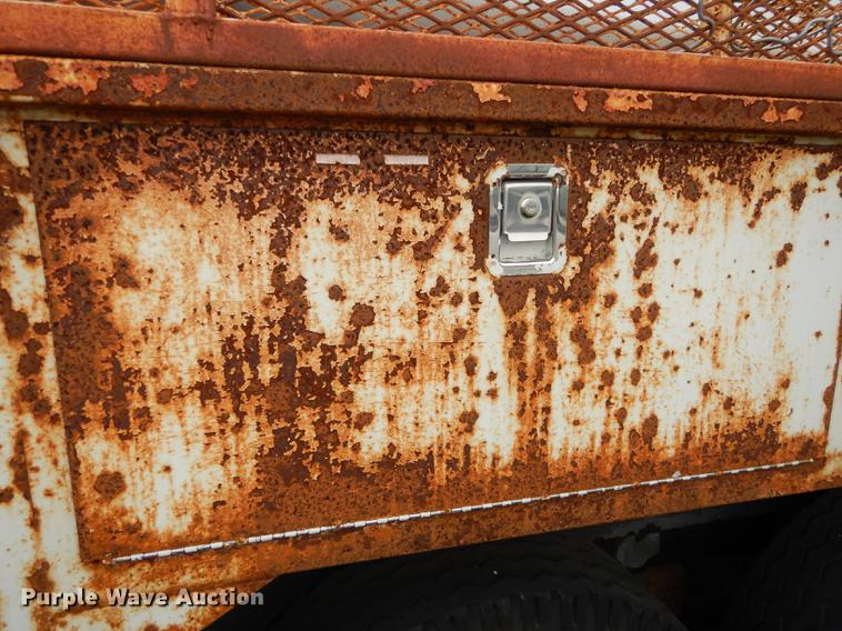 image for item DA1381 1990 Butler BC2012T utility trailer