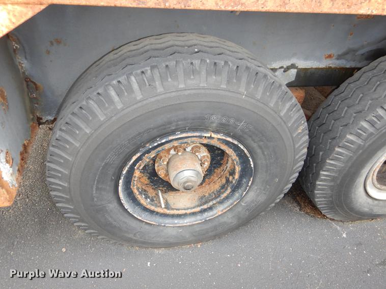 image for item DA1381 1990 Butler BC2012T utility trailer