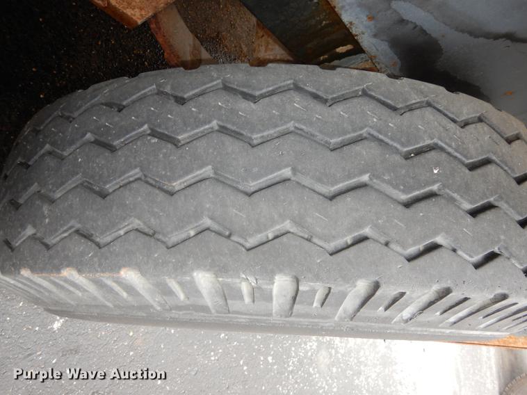 image for item DA1381 1990 Butler BC2012T utility trailer