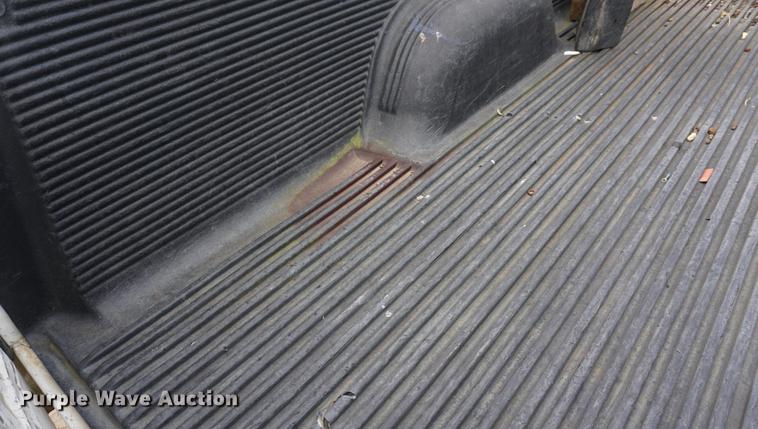 image for item DA1382 1995 Ford F350 Super Duty Crew Cab pickup truck