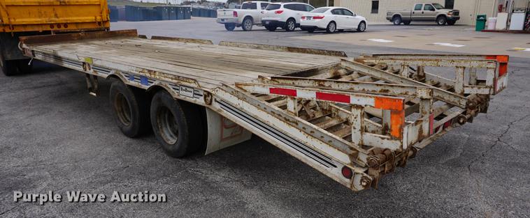 image for item DA1383 1994 CZ CZ20KT equipment trailer