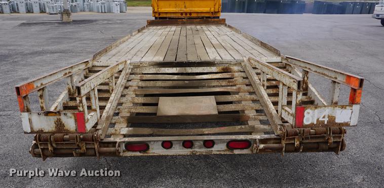 image for item DA1383 1994 CZ CZ20KT equipment trailer