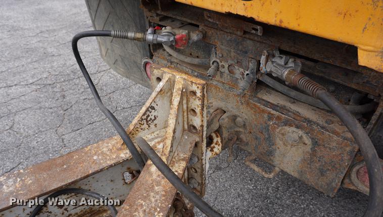 image for item DA1383 1994 CZ CZ20KT equipment trailer