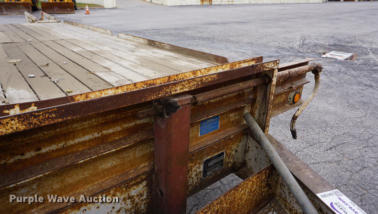 image for item DA1383 1994 CZ CZ20KT equipment trailer