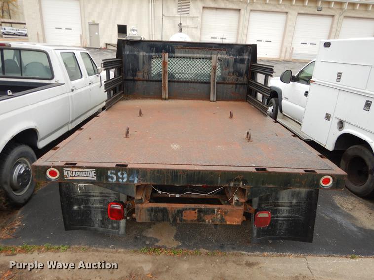 image for item DA1384 1989 Ford F350 Super Duty flatbed pickup truck