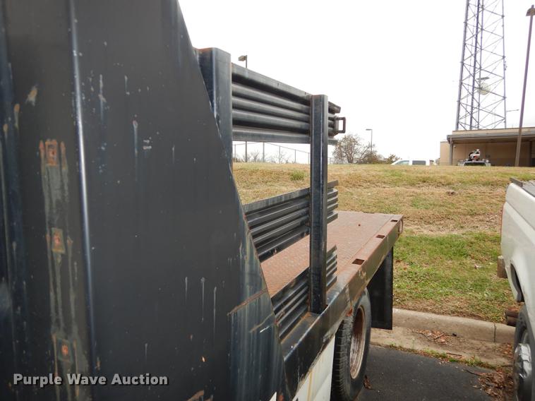 image for item DA1384 1989 Ford F350 Super Duty flatbed pickup truck