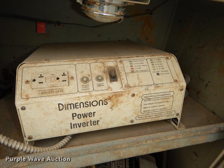 image for item DA1385 2003 Chevrolet Silverado 3500 utility bed pickup truck