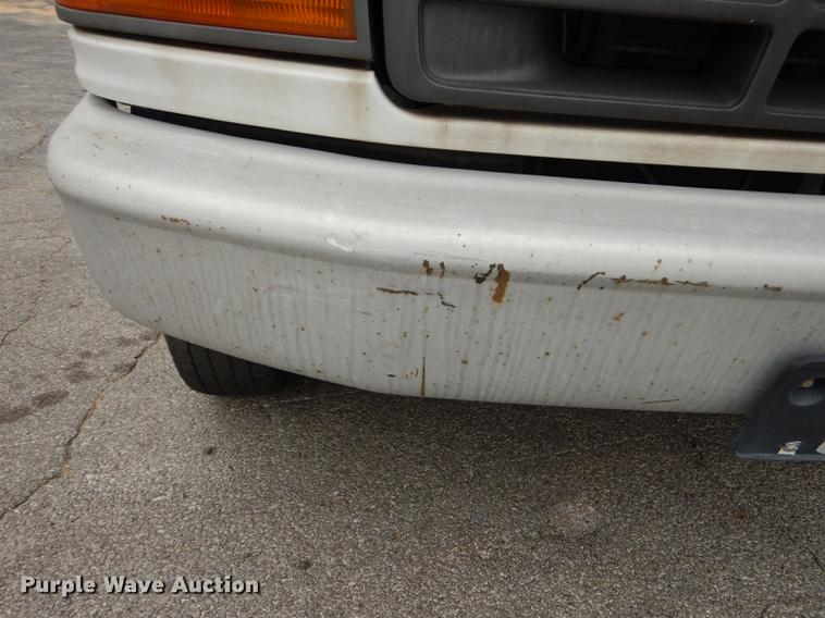 image for item DA1386 1995 Ford F350 Super Duty Crew Cab pickup truck