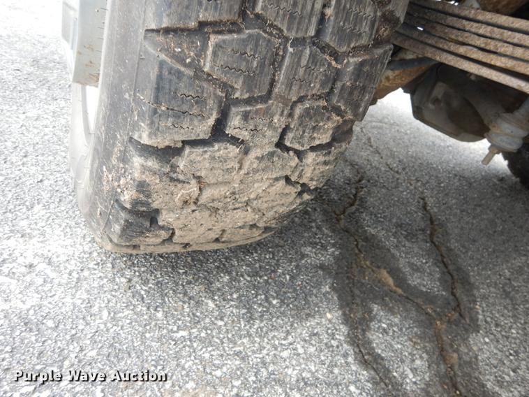 image for item DA1386 1995 Ford F350 Super Duty Crew Cab pickup truck