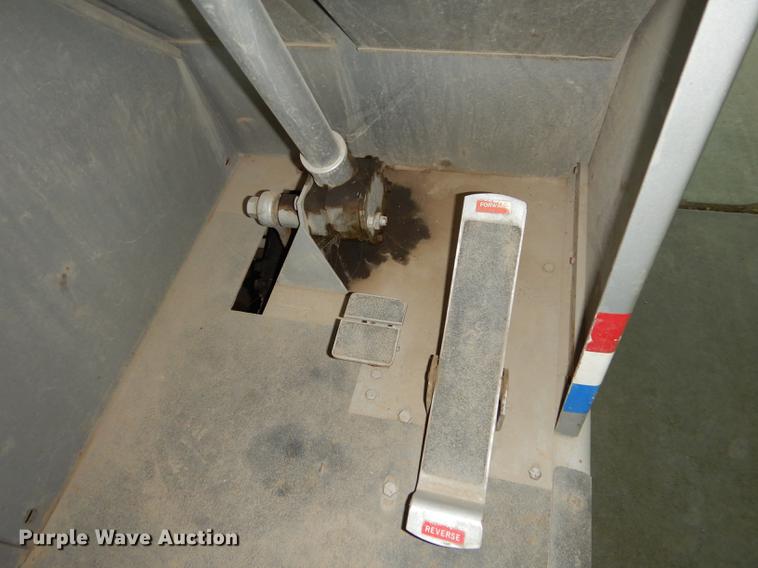 image for item DA1389 Clarke American 7000SS sweeper