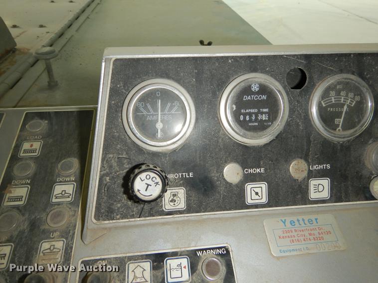 image for item DA1389 Clarke American 7000SS sweeper